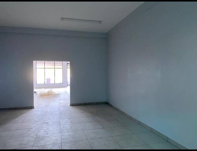 150M² RETAIL TO LET IN MEADOWRIDGE